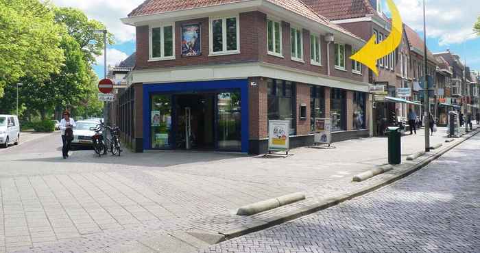 Lainnya Elegant Apartment in Hoorn With Roof Terrace