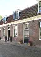 Imej utama Comfy Holiday Home with Fenced Courtyard in Edam near Center