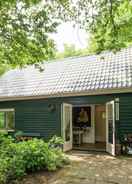 Imej utama Tranquil Holiday Home in Dalfsen With Fenced Garden