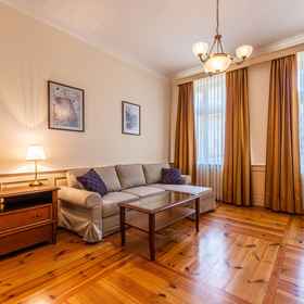 Primary image 1 빅투스 아파르타멘티 - 안다, Sklep Charytatywny LukLuk 호텔