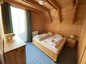 Others 4 Holiday Home on the Kresichberg With Swimming Pool