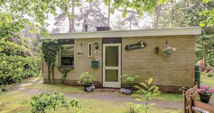 Lainnya Holiday Home by the Forest in Ommen With Pool