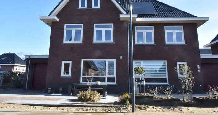 Others Family Holiday Home in Limmen Near sea