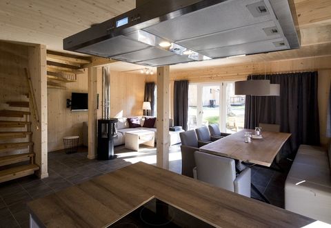 Others Chalet With Indoor hot tub