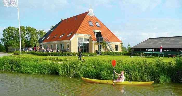 Lainnya Recreational Farm Located in a Beautiful Area of Friesland