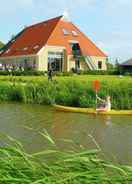 Imej utama Recreational Farm Located in a Beautiful Area of Friesland