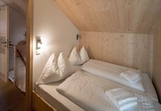 Others 6 Chalet With Outdoor hot tub