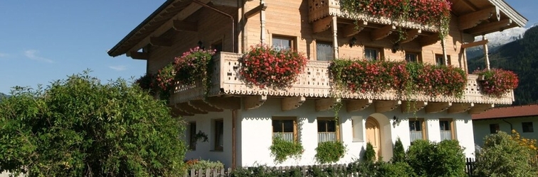 Khác Apartment in Bramberg With a View of the Mountains