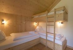 기타 4 Chalet With Infrared Sauna