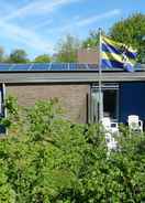 Imej utama Detached Bungalow in Nes on Ameland With Spacious Terrace