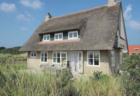 Others Beautiful Villa on Terschelling in the Dunes, 150 Meters Away