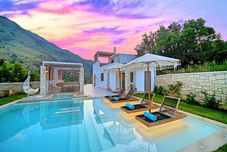 Others Blue Lake Villa