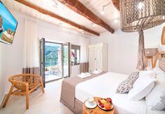 Others 5 Blue Lake Villa