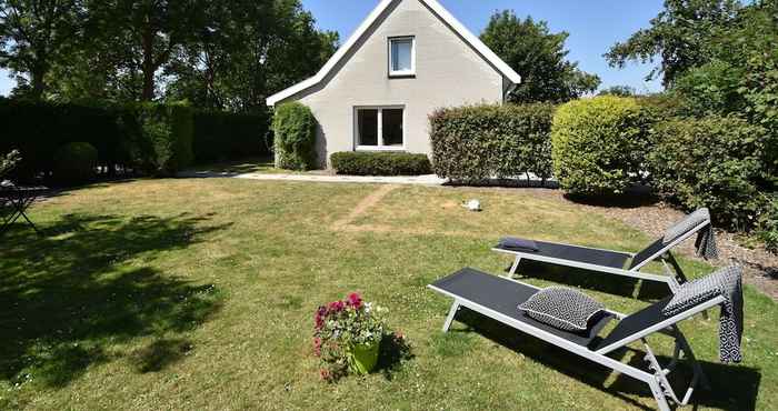 Others Cozy Holiday Home in Zonnemaire With Garden