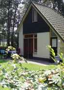 Imej utama Attractive Holiday Home With Large Garden, Near Zwolle