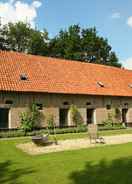 Imej utama Former Stables, Converted Into a Beautiful Rural Holiday Home With a Common Sauna and Swimming Pool