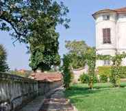 Others 5 Charming Elegant Castle Flat With Large Garden
