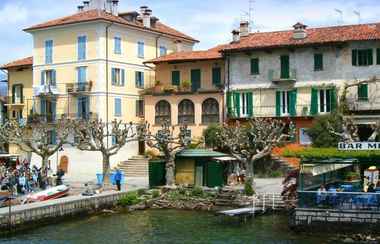 Others 2 Enticing Apartment in Stresa With Balcony & Lake Views