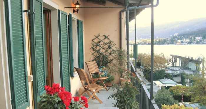 Others Enticing Apartment in Stresa With Balcony & Lake Views