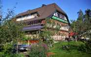 Others 3 Peaceful Apartment in Baden-wurttemberg With Balcony