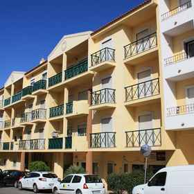 Primary image 1 Apartment in Lagos Near the Beach, Arch of Sao Goncalo Hotels