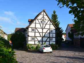 Others 4 Serene Holiday Home in Willingshausen Hesse With Garden