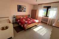 Others Chic Holiday Home in Liesen With Garden