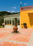 Imej utama Bright Farmhouse in Montecatini Terme With Swimming Pool