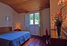 Lain-lain 4 Nice Cottage in Santo Antonio da Serra With Pool
