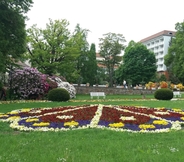 Lain-lain 6 Stunning Apartment With Terrace in Saxony