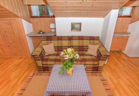 Others Cosy Little Holiday Home in Chiemgau - Balcony, Sauna and Swimming Pool