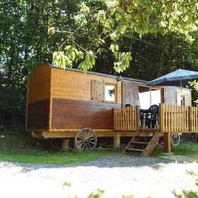 Primary image 1 Charming Apartment in Sensenruth with Hot Tub, Arrondissement of Arlon Hotels