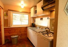 Lainnya 3 Chalet in Lanklaar Near Valkenburg Mines