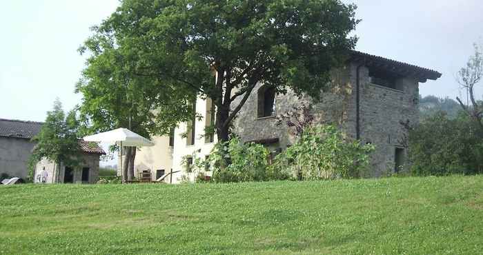 Others Cloistered Holiday Home in Imola Amid the Forest