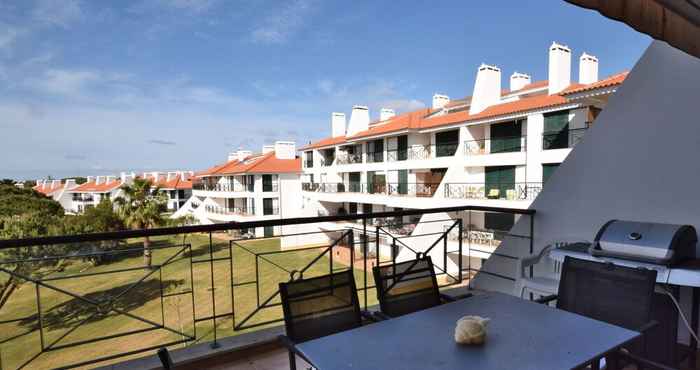 Others Spacious Apartment in Quarteira With Swimming Pool