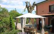 Others 2 Holiday Home in Canossa With Swimming Pool, Garden and Patio