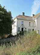 Imej utama Splendid Mansion in Bastogne With Fenced Garden