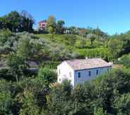 Others 2 Quaint Farmhouse in Barchi With Garden, Bbq, Fireplace