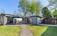 Others 4 Modern Chalet in Garderen With Private Garden