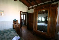 Others 5 Charming Tuscan Farmhouse