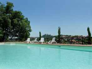 Others 4 Mansion in Montefiascone With Swimming Pool, Garden,barbecue