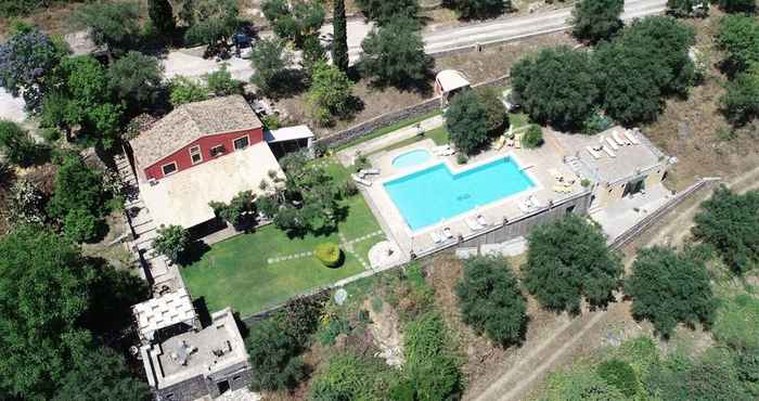 Others Villa in Paleokastrites with Swimming Pool near Beaches