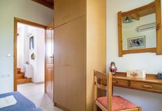 Others 4 Villa in Lefkogia Crete With Swimming Pool
