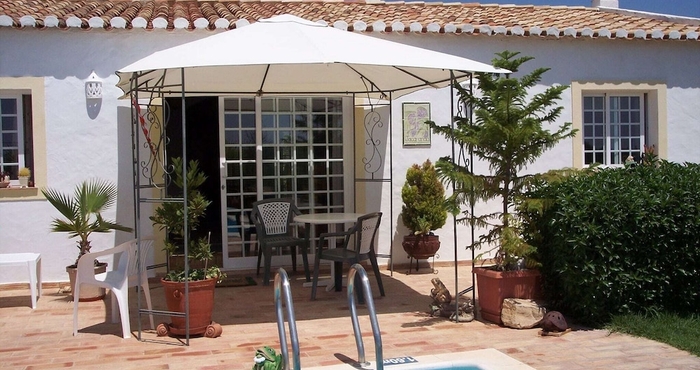 Others All Houses are Located in a Finely Restored Quinta