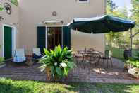 Others Typical Farmhouse in Ville di Corsano Siena With Garden