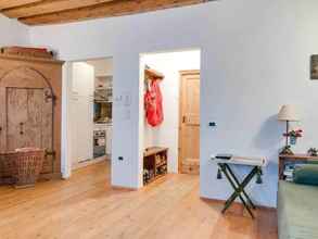 Lain-lain 4 Charming Renewed Apartment, pet Allowed, in the City Center of Brixen