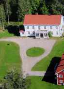 Primary image Beautiful Group Farmhouse With Many Facilities in the Middle of Nature