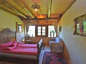 Lain-lain 4 Pleasant Villa in Vohl-marienhagen With Private Terrace