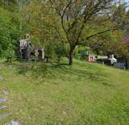 Lainnya 3 Detached Cottage With Fireplace, Near the River Ohre