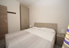 Others 2 Simplistic Apartment in Rosolina Mare near Sea